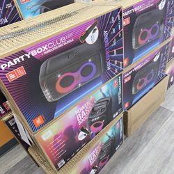 JBL PARTY BOX CLYB 120 WITH MIkE BUNDLE 