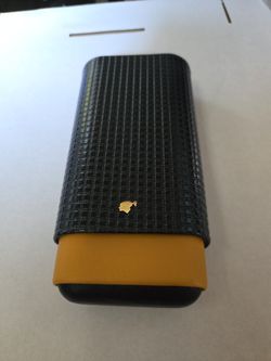 Leather & Wood Cigar Case 