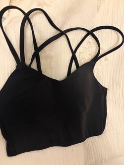 Lululemon sports bra
