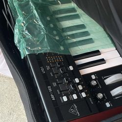 Behringer DeepMind 12-Voice Polyphonic Synthesizer