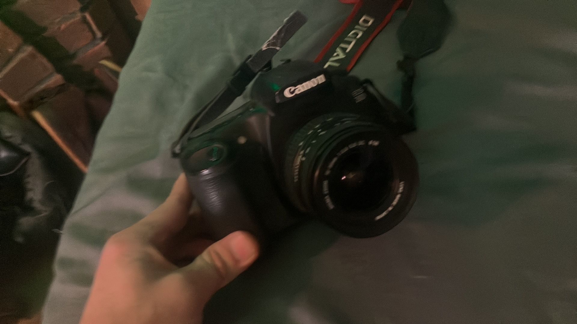 Canon EOS 20D Camera With Zoom Extension