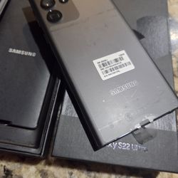 Basically New Condition Samsung Galaxy S22 Ultra Unlock 
