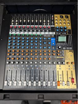 TASCAM MODEL 16 ANALOG RECORDING MIXER