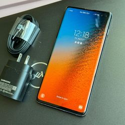 Samsung Galaxy S10+ Plus  , 128GB  , Unlocked   for all Company Carrier ,  Excellent Condition  Like New 