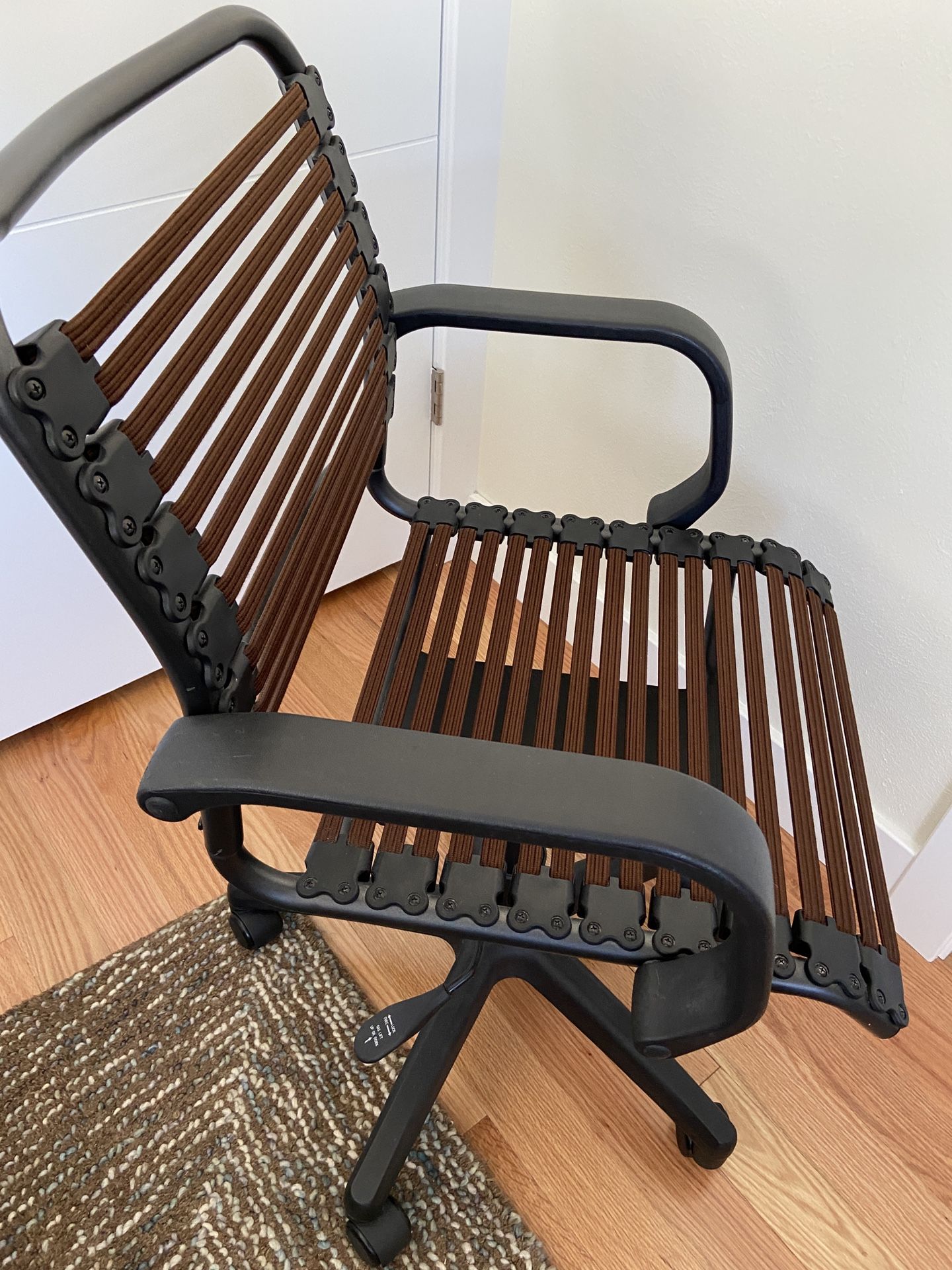 Office Chair Container Store Bungee Chair