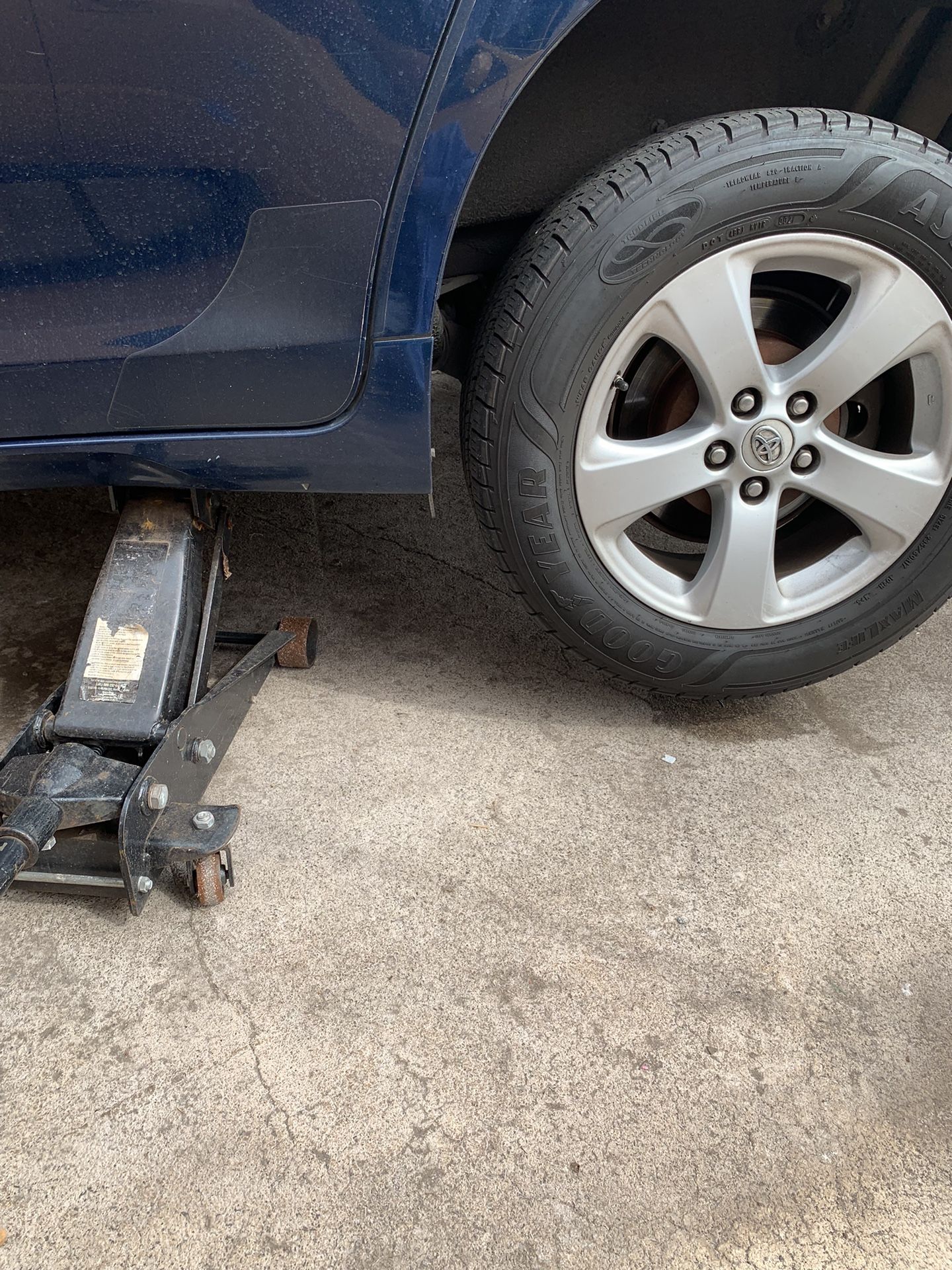 Used 3 Ton Floor Jack for Sale in Ewa Beach, HI OfferUp