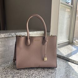 Michael Kors Mauve Purse