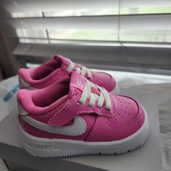 Size 5c Toddler Nike Shoes