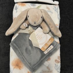 New Baby Blanket & Lovey