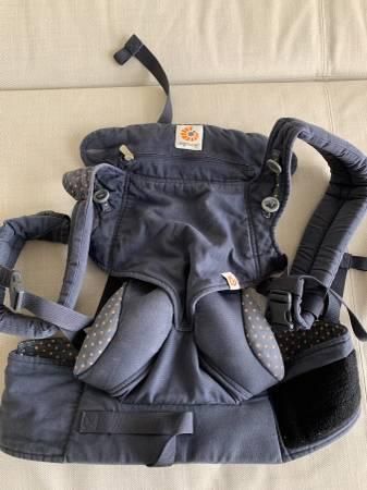 Ergo baby carrier