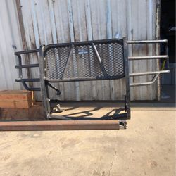Front guard for pick up