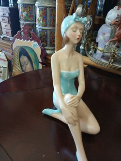 Vintage Bathing Beauty Beach Girl Teal And Blue Polka Dot Swimsuit Statue