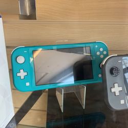 Nintendo Switch Lite 