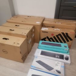 Monitors - Computer/Gaming Brand New With Wireless Keyboard/Mouse - 8 MONITORS 4 WIRELESS KEYBOARDS