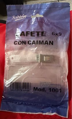 Hard Plastic Badge holder w/clip