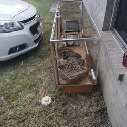 Aquarium For Iguanas Or Anything You Like To Put Snakes Ext.