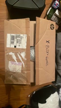 Xbox 360 Console Bundle + Games  – Works Great!