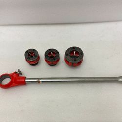 Ridgid Ratchet & Handle With Three Die Heads 