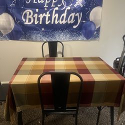 Dinning table with 4 chair