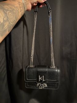 Karl lagerfeld purse