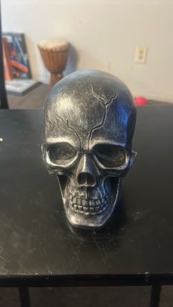 Gothic style metallic skull