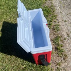 Bottles And Pops Cooler Great For Outdoors It Has A Shoulder  Stripe