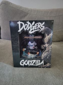 TRADE ONLY 🔄 Dodgers Godzilla Minus Zero Bobblehead 🦖⚾
