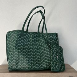 Goyard green Saint Louis tote & wallet 