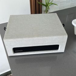 Bluetooth And Vinyl CD Player 