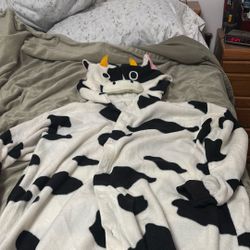 Cow pajama New never used size large