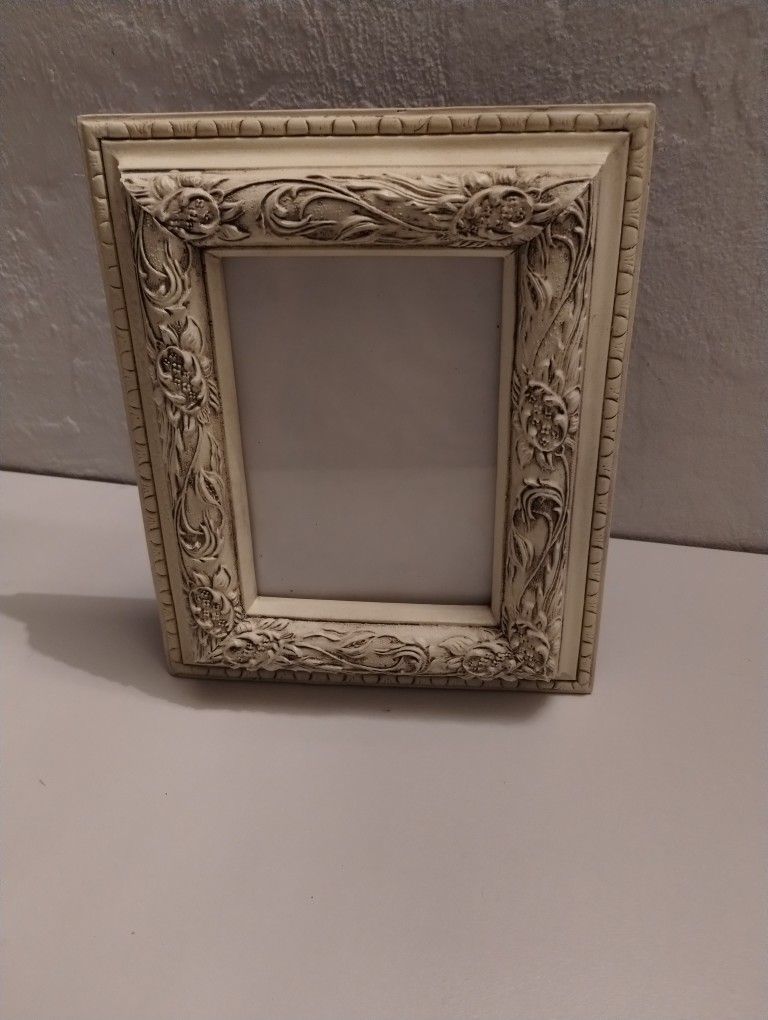 Picture Frame Decor