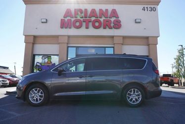 2021 Chrysler Voyager