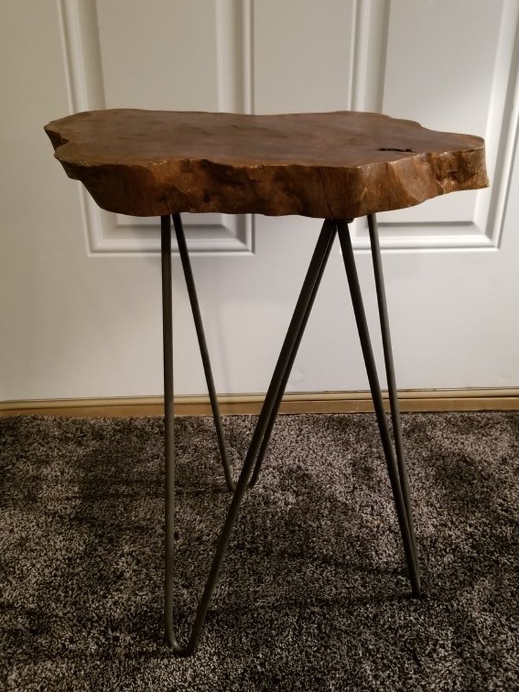 Wood And Iron Stand