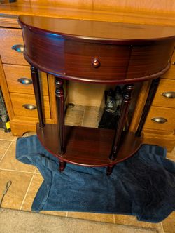 Free Cherry Wood Table 