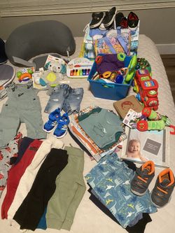 Brand new gently Used baby Items bulk Lot