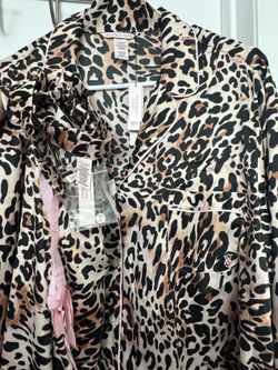 Victoria Secret Pajamas, Size Extra Large With Tax