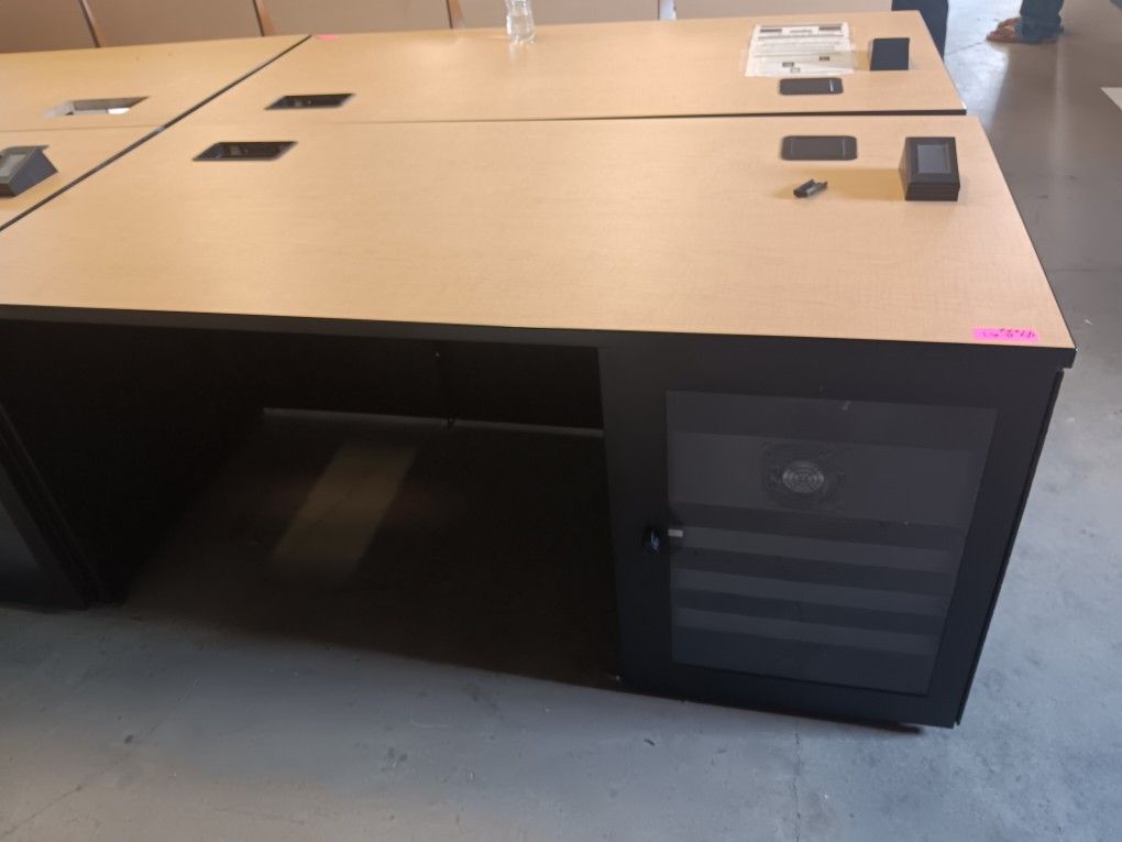 COMPUTER TABLES FOR SALE!!!!....64