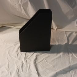 Black Freestanding Magazine Rack Holder, 1 Compartment Organizer