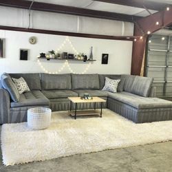 Sectional Couch 