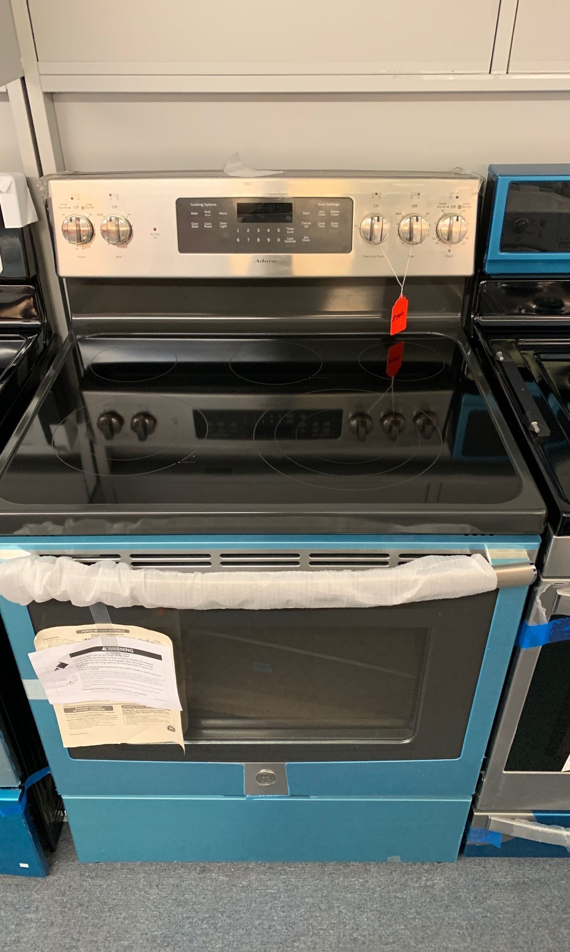 New scratch and dent GE Adora convection stainless steel range