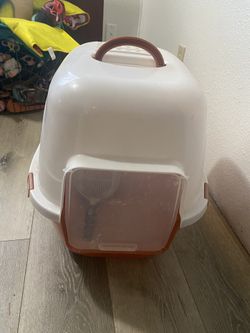 Litter Box With Scooper 