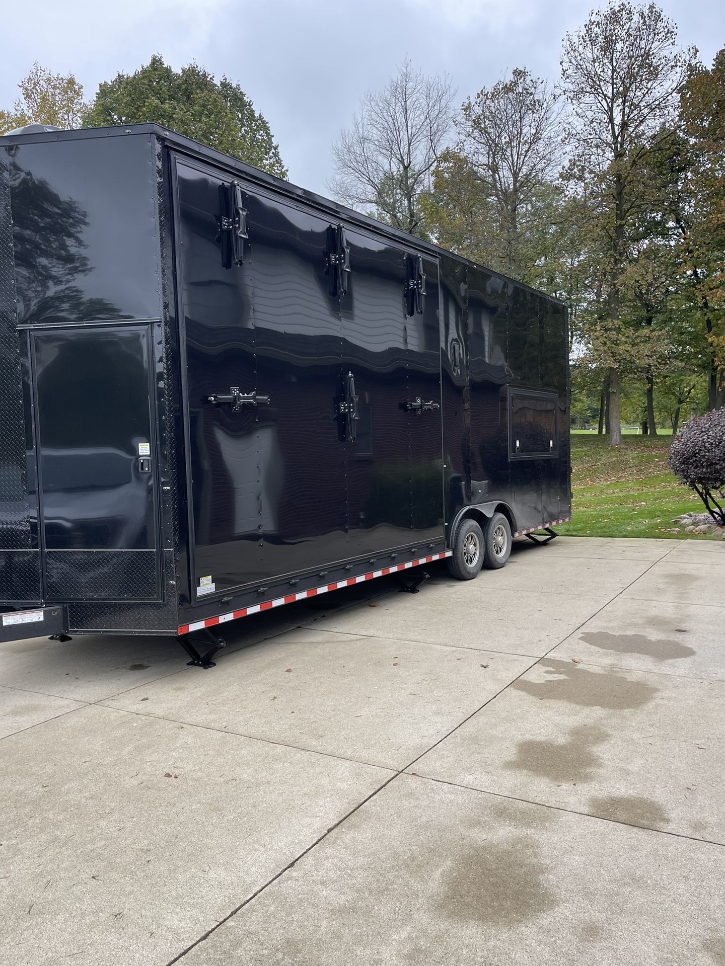 Brand New 2024 28’ Extended Height Rock Solid Trailer