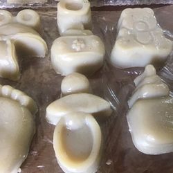 Jabones Artesanales De Manzanilla , Para Eventos Especiales, Como Bautizos, Primeras Comuniones Bodas Y Más .los Pueden Usar Todas Las Edades. 