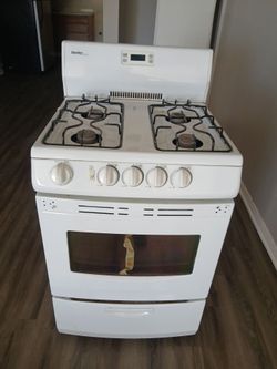 Danby 24" Freestanding Gas Range (Model DR241WGLP)