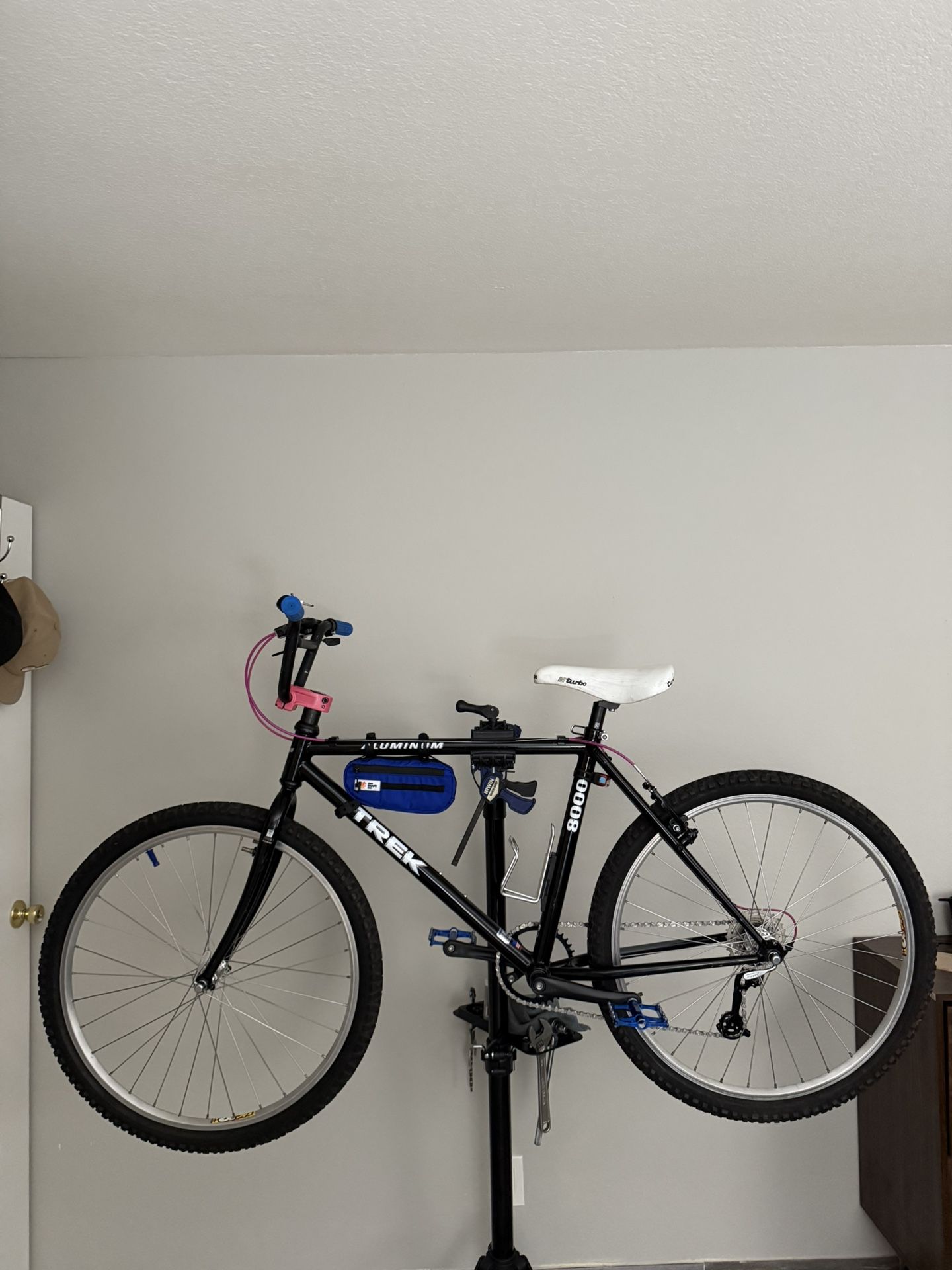 1991 Trek 8000 Aluminum 