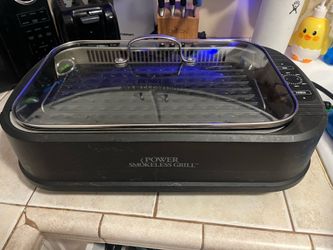 Power smokeless grill