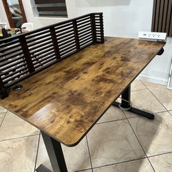 Desk Tanding Adjustable Height 47x24