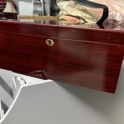 Wooden cigar Humidor 