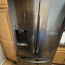 Samsung Refrigerator 