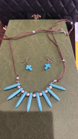 Relaxed vibe cross earrings and matching necklace